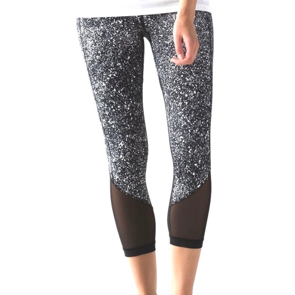 lululemon athletica Pants - Lululemon Pace Rival Crop Marathon Leggings Mesh Black & White Speckle